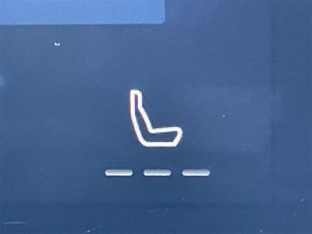 Used 2024 Ford Mustang Coupe image 18