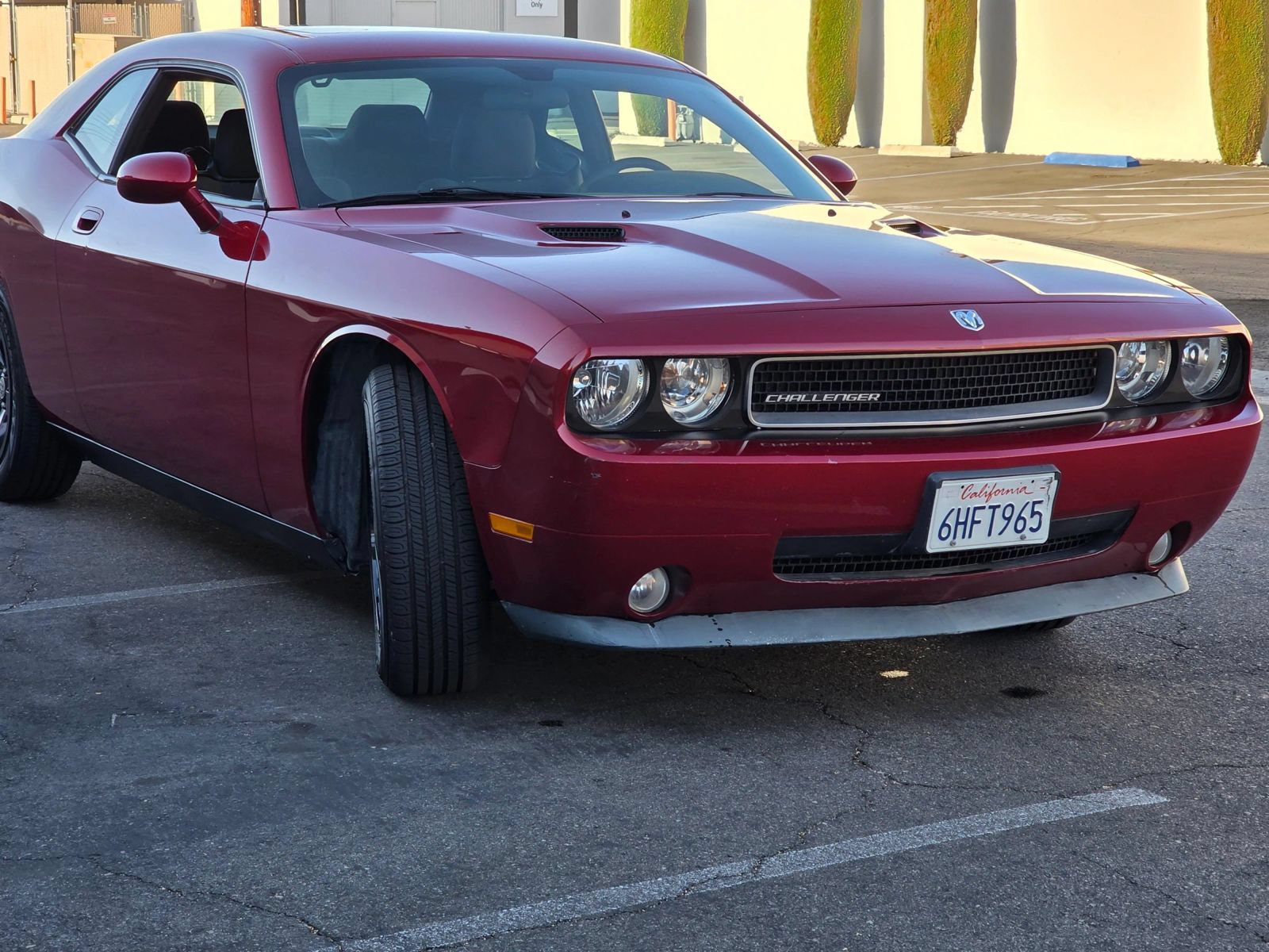 Used 2009 Dodge Challenger SE