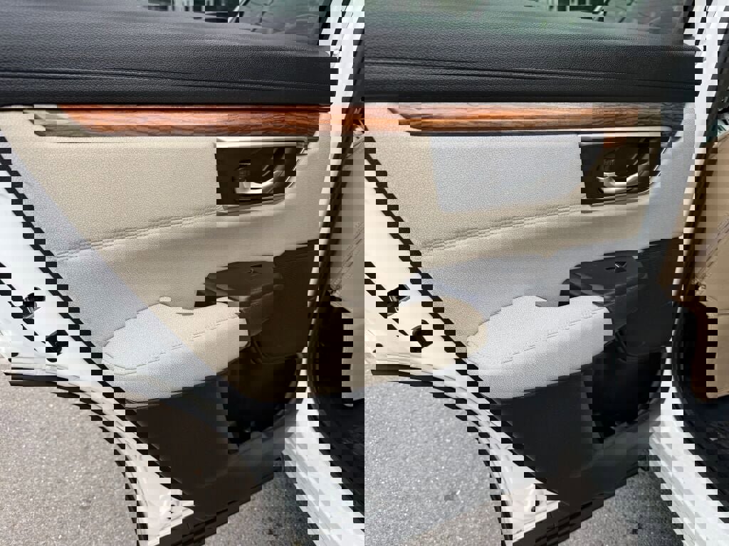 Used 2017 Honda CR-V EX image 23