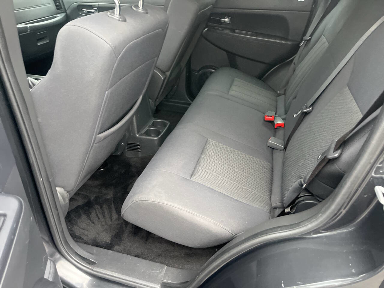 Used 2011 Jeep Liberty Sport image 21