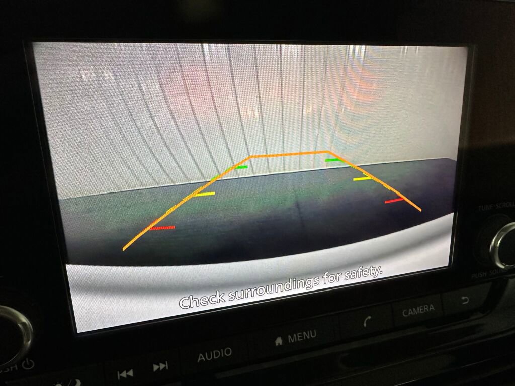 Used 2023 Nissan Pathfinder SV AWD/4WD image 14