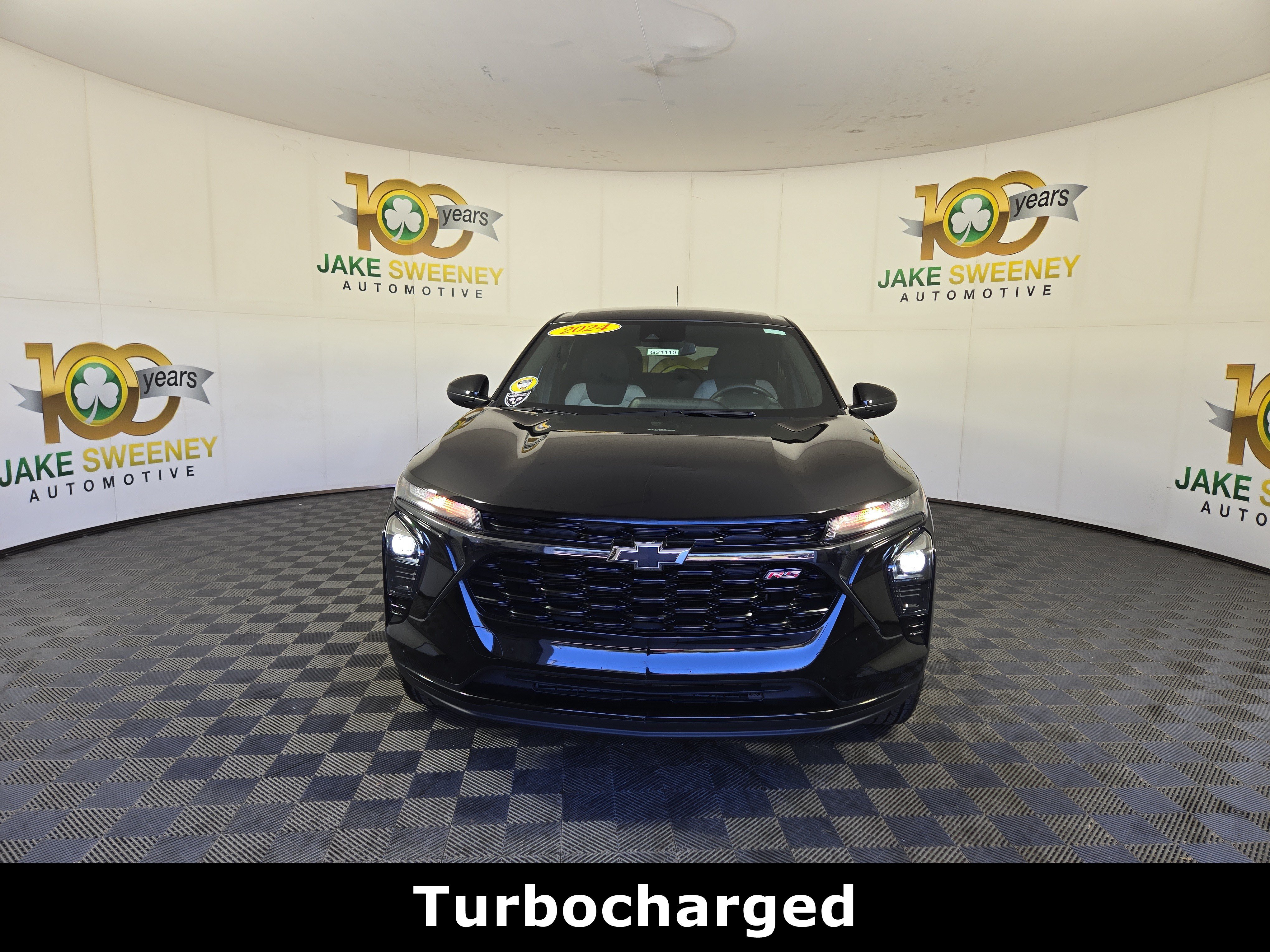 Certified 2024 Chevrolet Trax RS w/ Driver Confidence Package FWD image 2