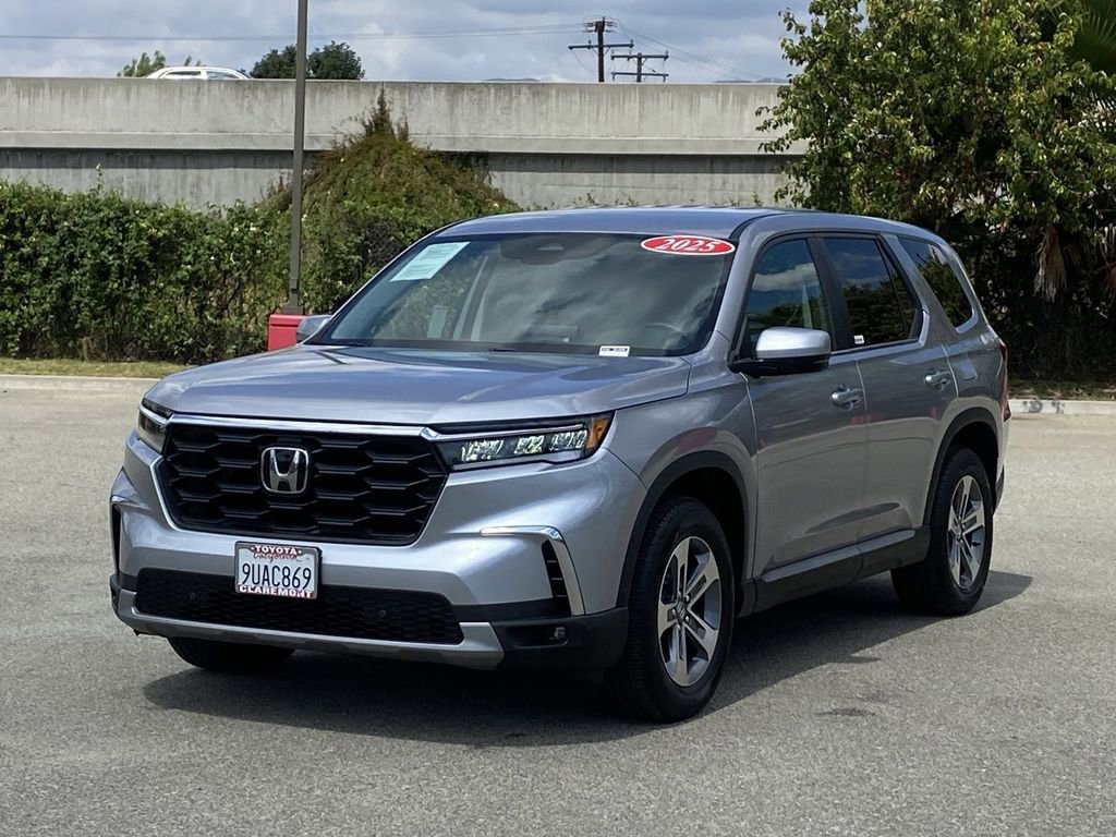 Used 2025 Honda Pilot EX-L image 39