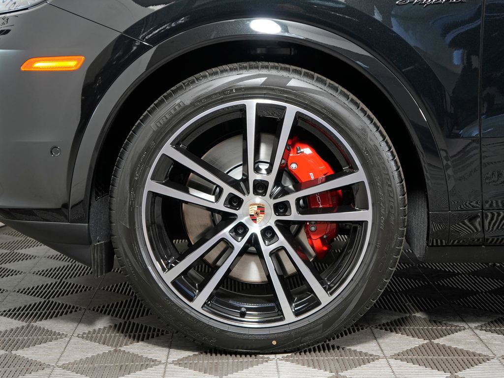 New 2026 Porsche Cayenne S AWD/4WD image 13