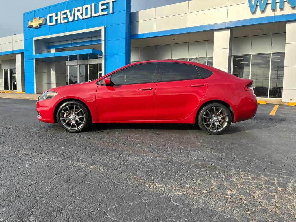 Used 2016 Dodge Dart SXT w/ Rallye Appearance Group FWD image 2