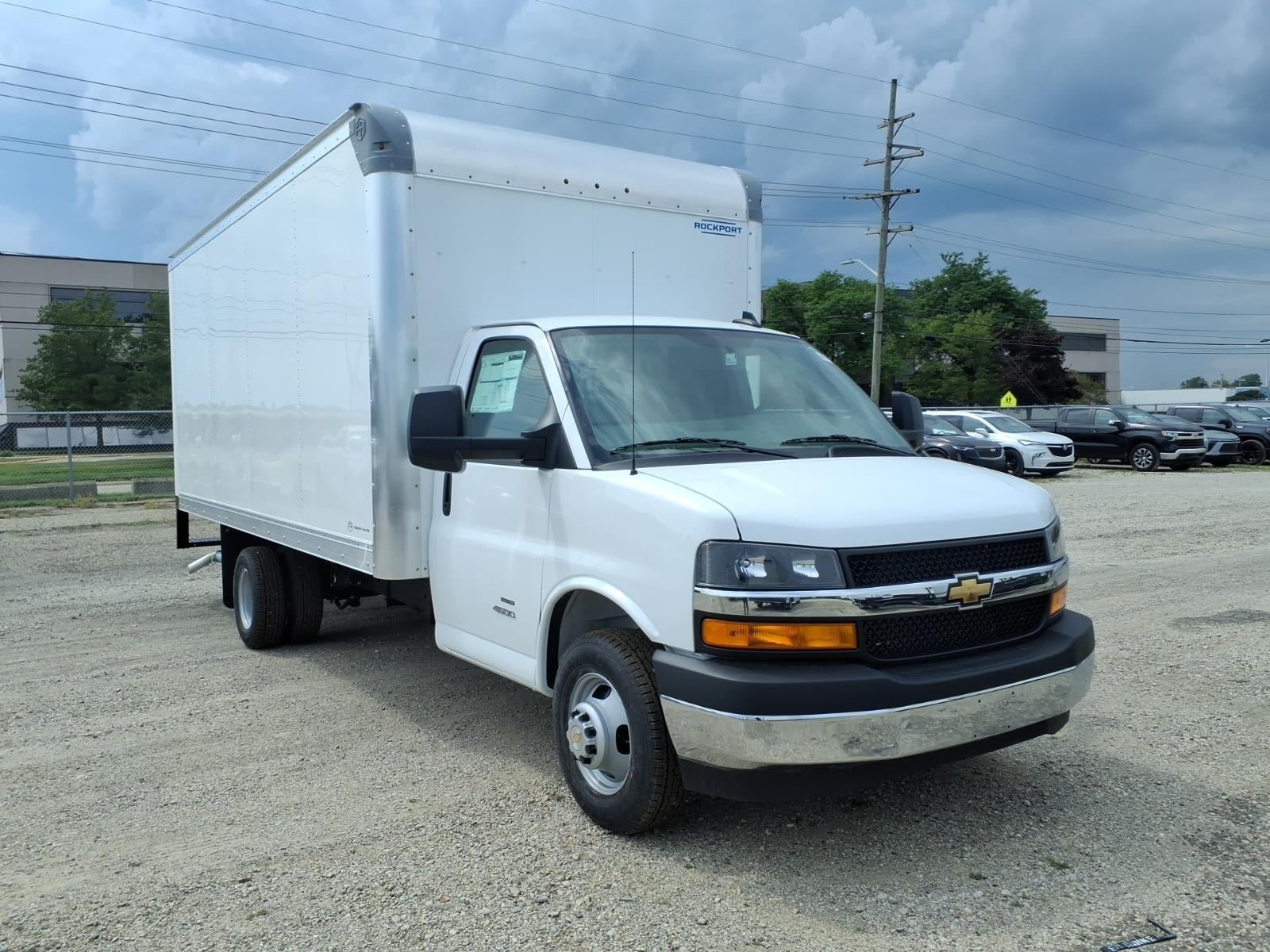 New 2026 Chevrolet Express 4500 w/ Power Convenience Package RWD image 3