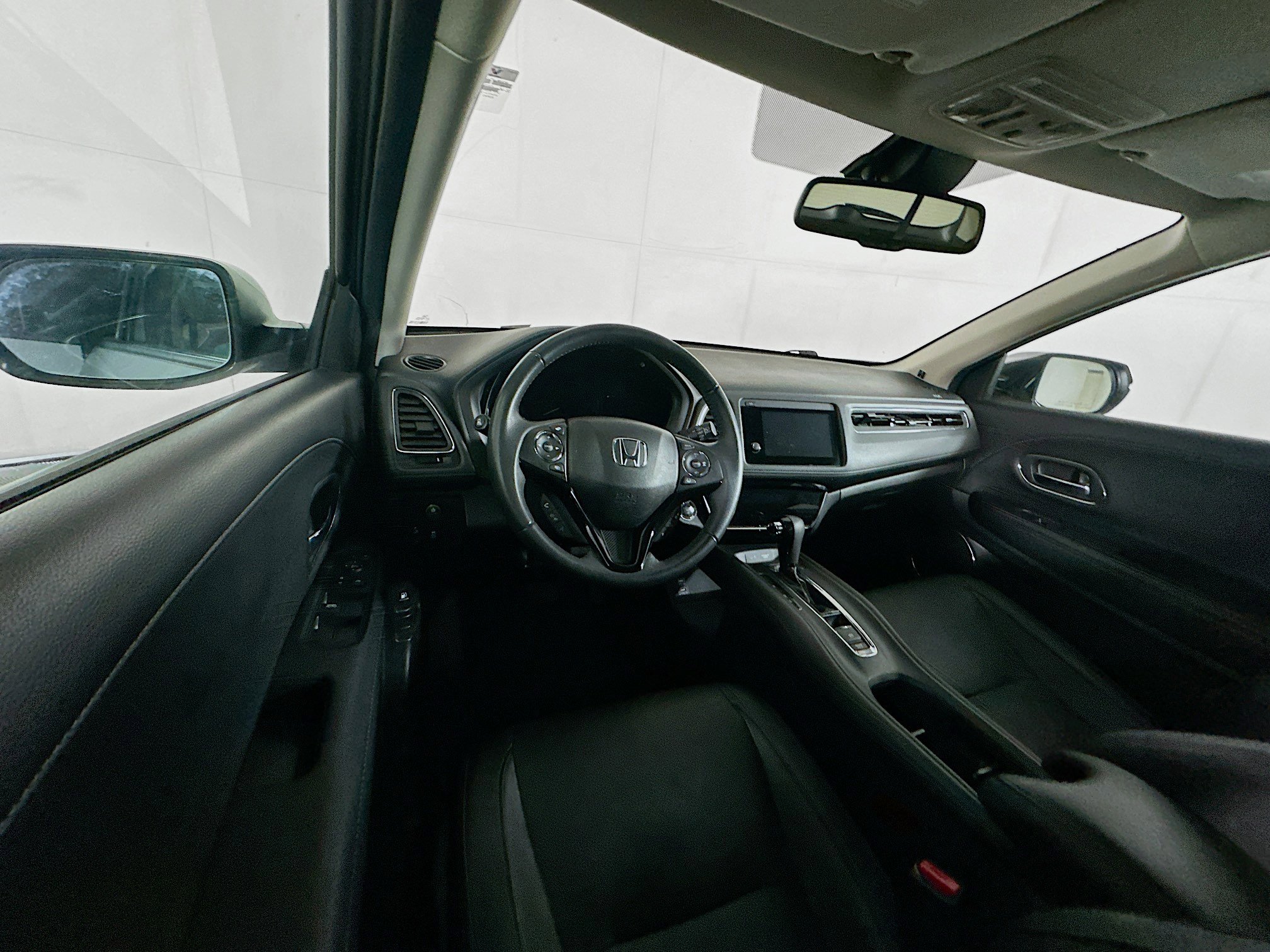 Used 2019 Honda HR-V EX-L image 18