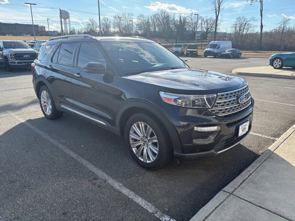 Used 2020 Ford Explorer Limited w/ Class III Trailer Tow Package image 2