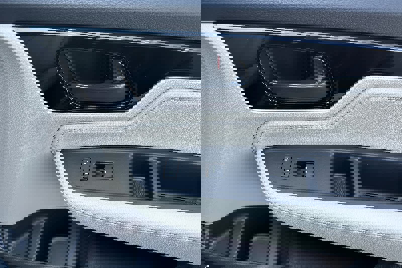 New 2026 Honda Odyssey Touring image 20