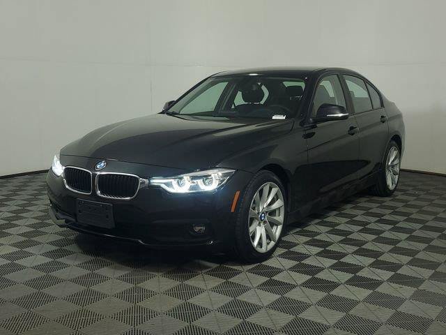 Used 2018 BMW 320i xDrive Sedan