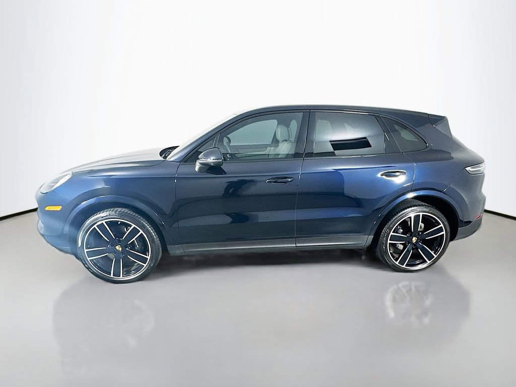 Certified 2023 Porsche Cayenne Platinum Edition video 2