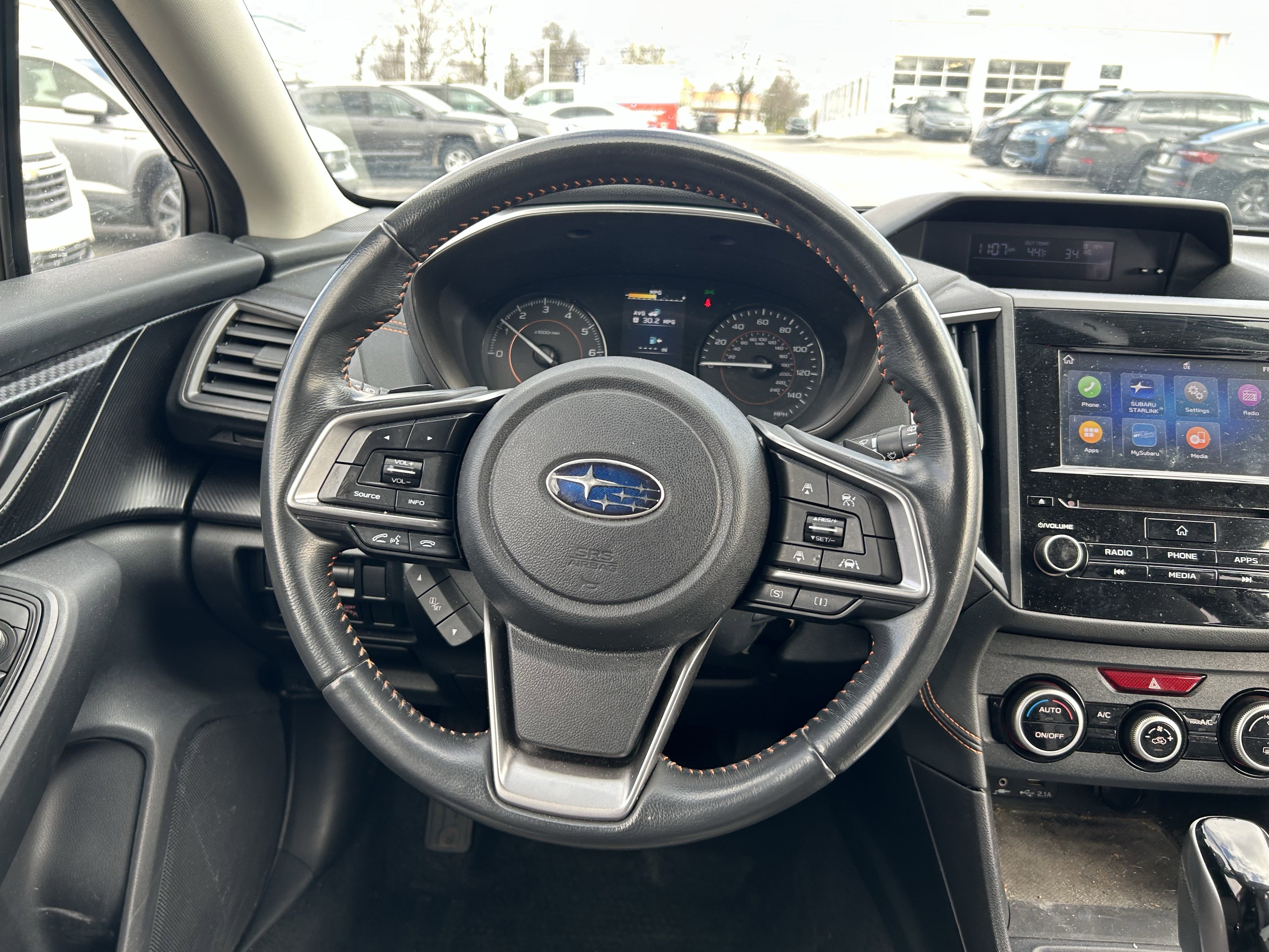 Used 2020 Subaru Crosstrek 2.0i Premium w/ Moonroof Package 2 image 10