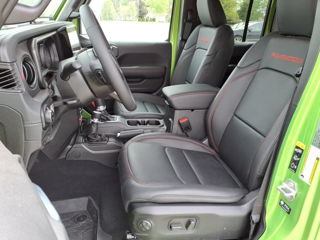 Used 2026 Jeep Gladiator Rubicon AWD/4WD image 3