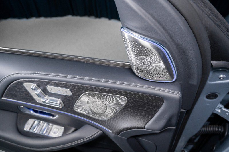New 2026 Mercedes-Benz Maybach GLS 600 4MATIC image 11