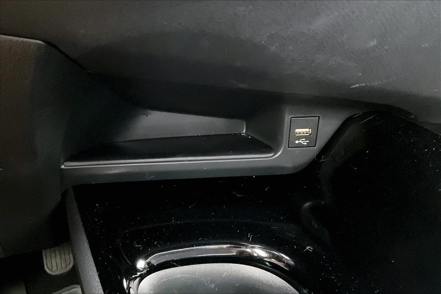 Used 2022 Toyota C-HR Nightshade FWD image 31