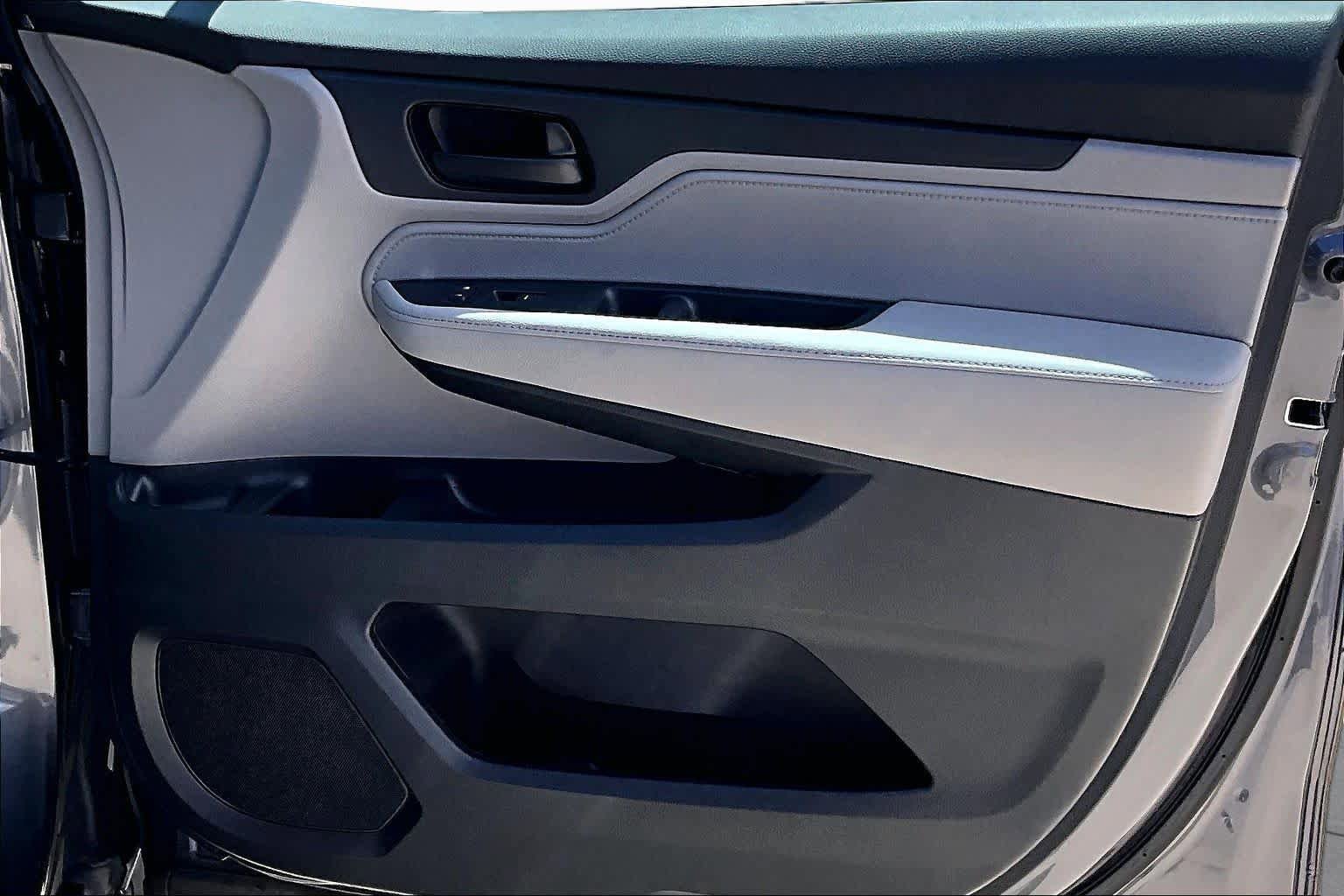 Used 2019 Honda Odyssey EX image 21