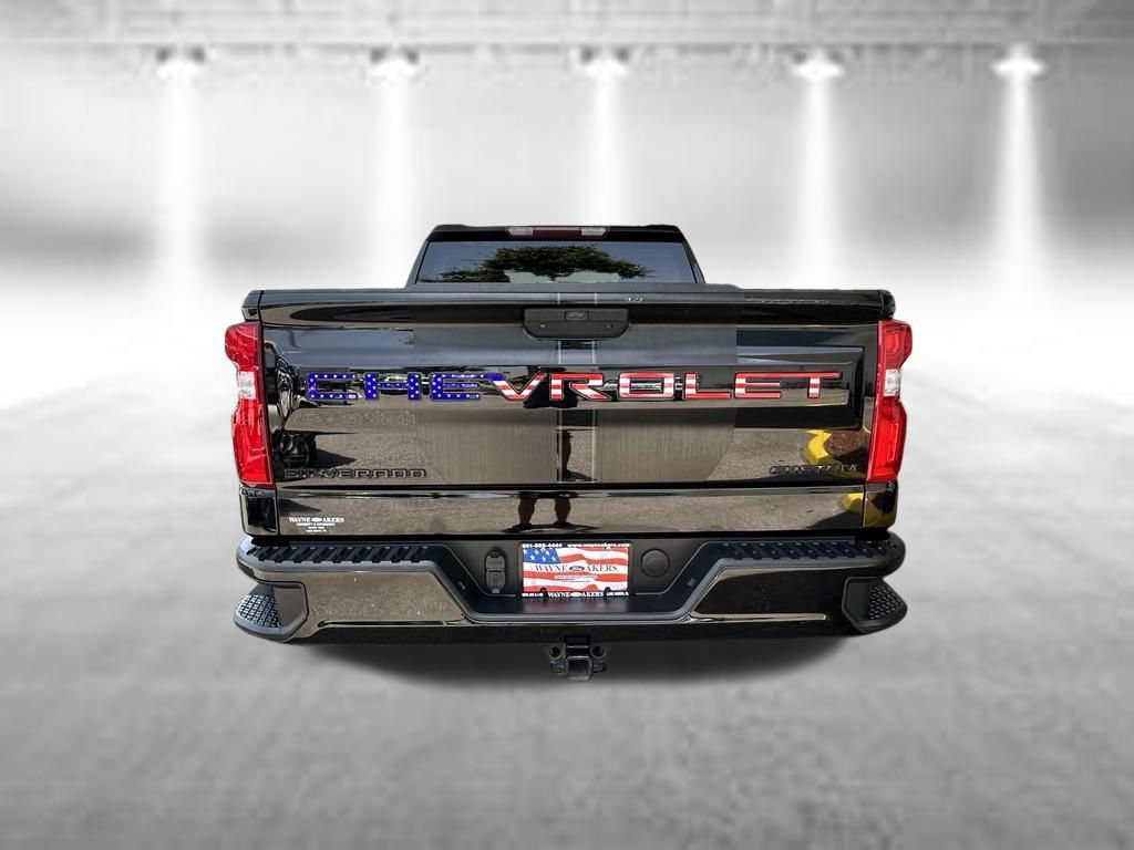 Used 2020 Chevrolet Silverado 1500 Custom w/ Rally Edition RWD image 5