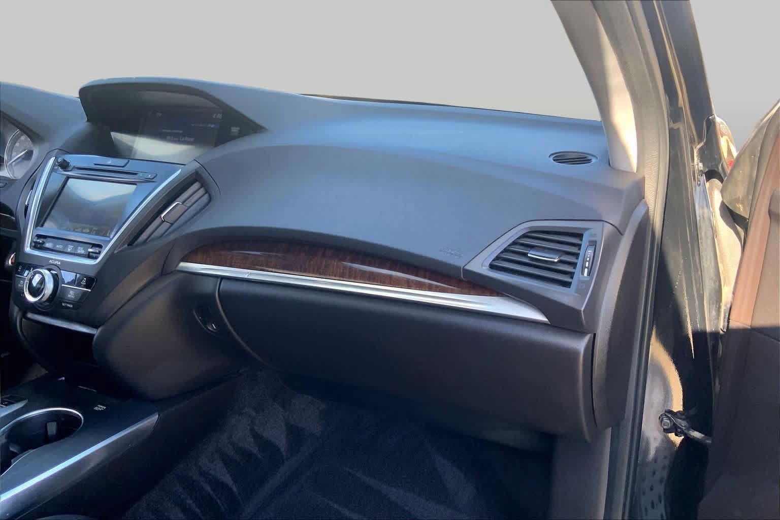 Used 2017 Acura MDX w/ Technology Package FWD image 18