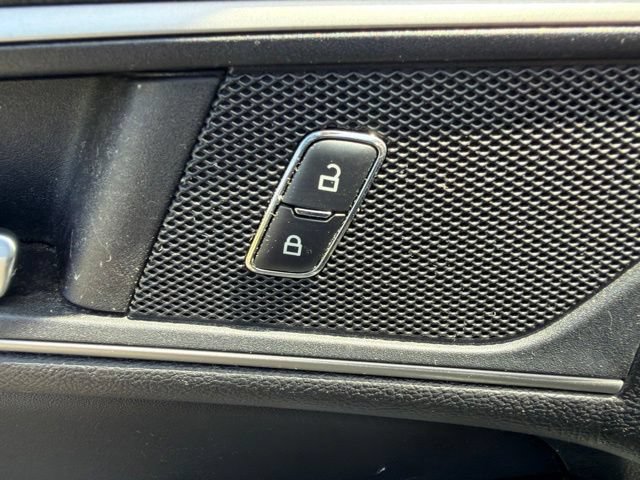 Used 2017 Ford Edge SEL w/ Canadian Touring Package FWD image 24