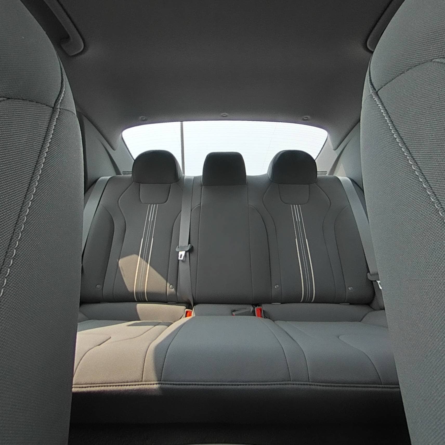 Certified 2024 Hyundai Elantra SEL FWD image 32