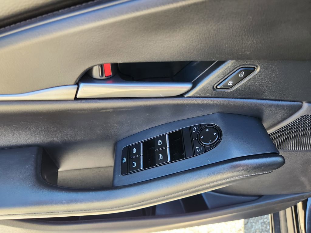 Used 2021 MAZDA CX-30 AWD 2.5 S w/ Select Package image 18