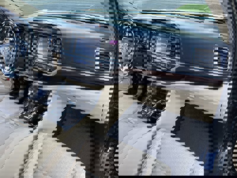 Used 2016 Toyota Highlander Limited image 51