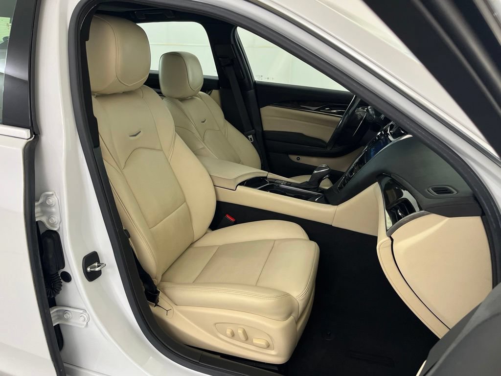 Used 2017 Cadillac CTS Luxury RWD image 21