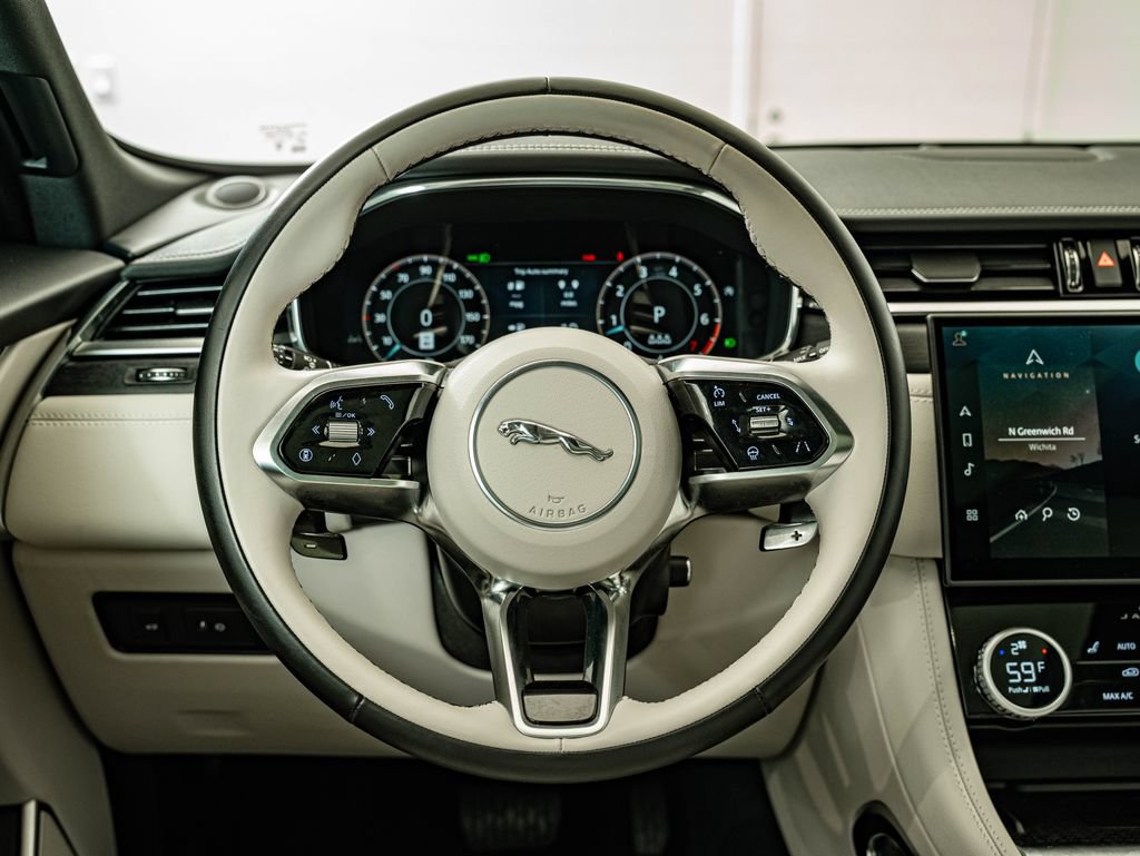 Certified 2025 Jaguar F-PACE R-Dynamic S AWD/4WD image 22