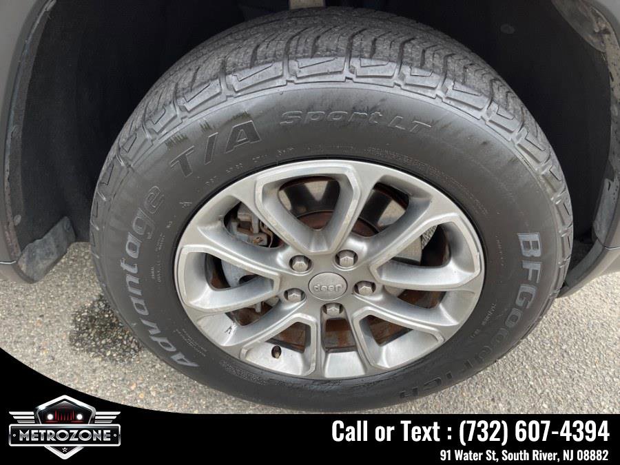 Used 2016 Jeep Grand Cherokee Limited image 43