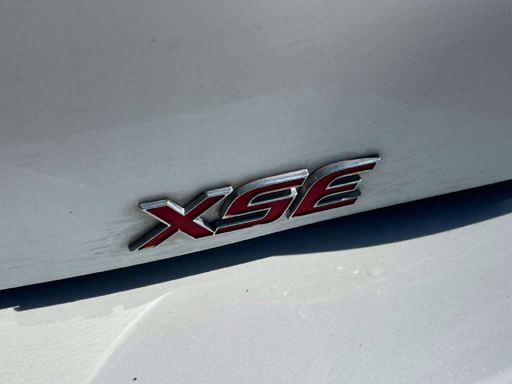 Used 2022 Toyota Corolla XSE FWD image 13