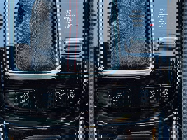 Used 2023 Jeep Compass Trailhawk image 21