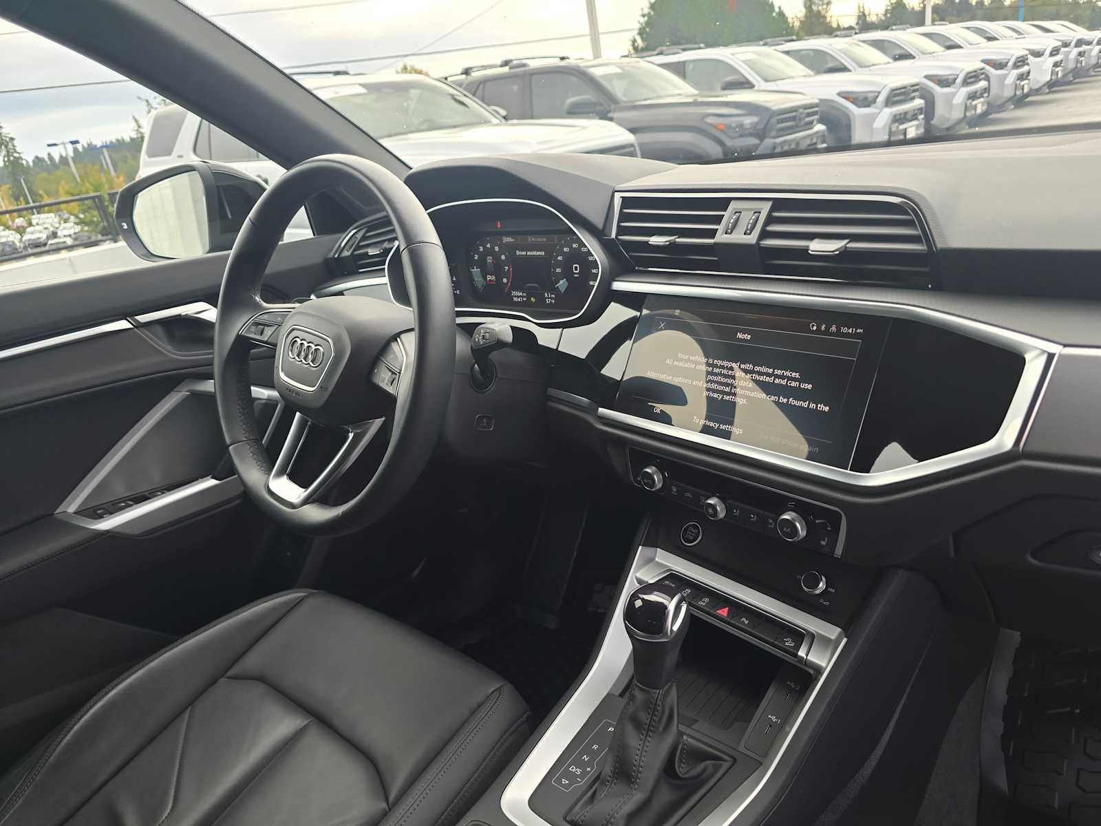 Used 2023 Audi Q3 2.0T Premium Plus w/ Premium Plus Package AWD/4WD image 10
