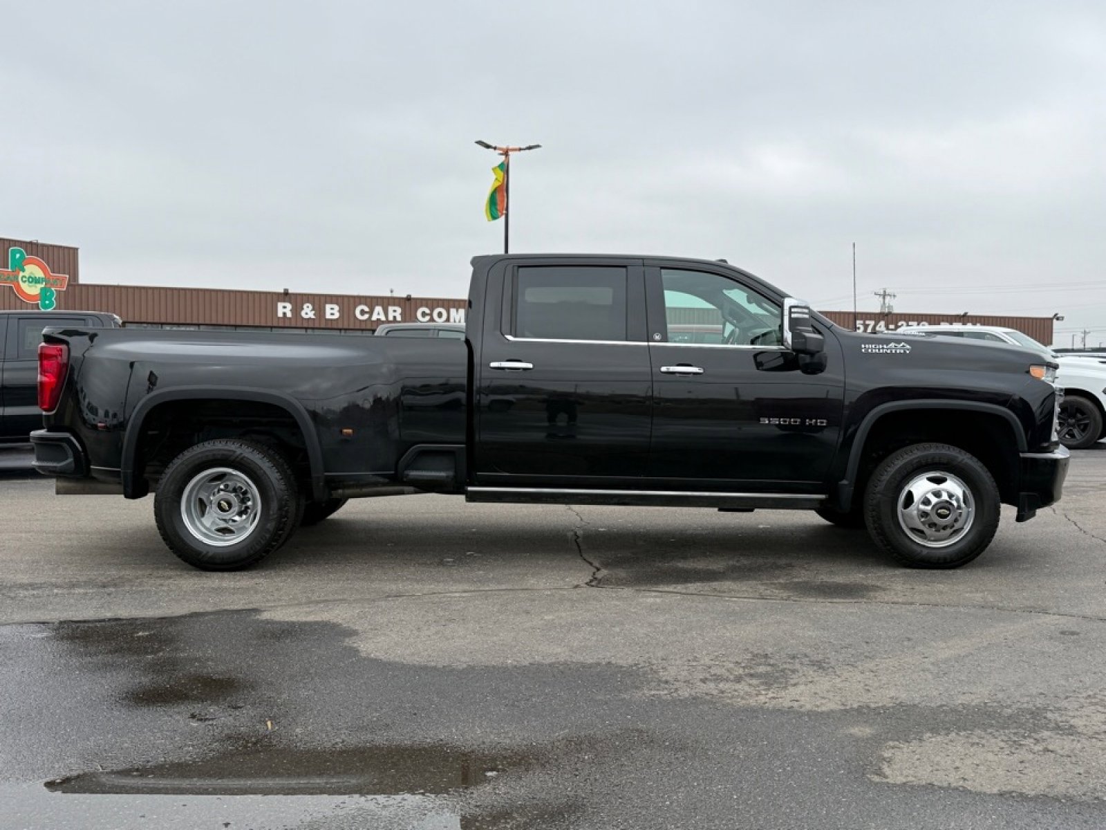 Used 2023 Chevrolet Silverado 3500 High Country image 9