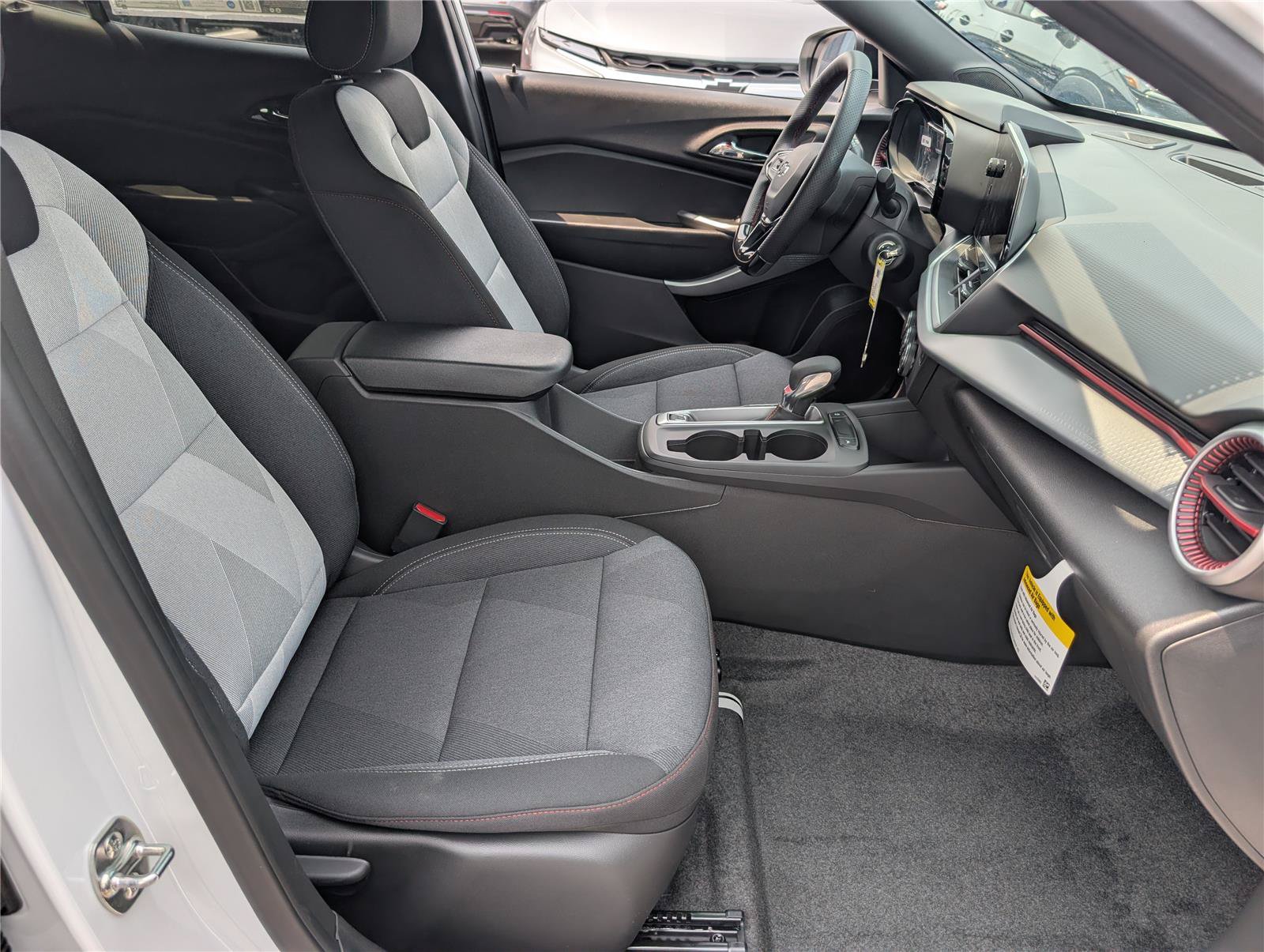 New 2026 Chevrolet Trax RS FWD image 7