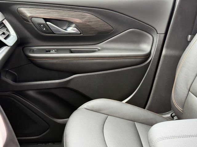 Used 2020 GMC Terrain SLT w/ Preferred Package FWD image 10