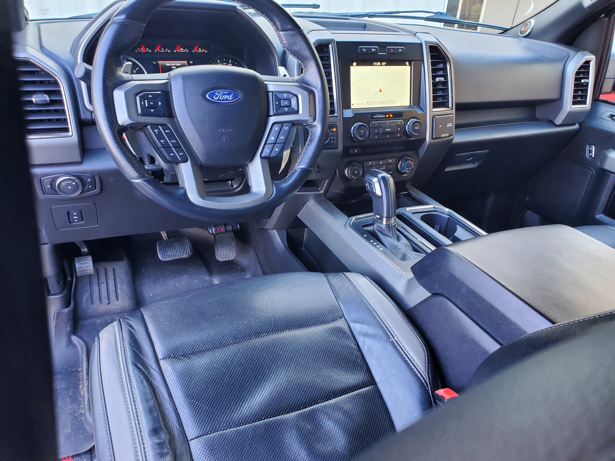 Used 2018 Ford F150 Raptor w/ Equipment Group 801A Mid image 28
