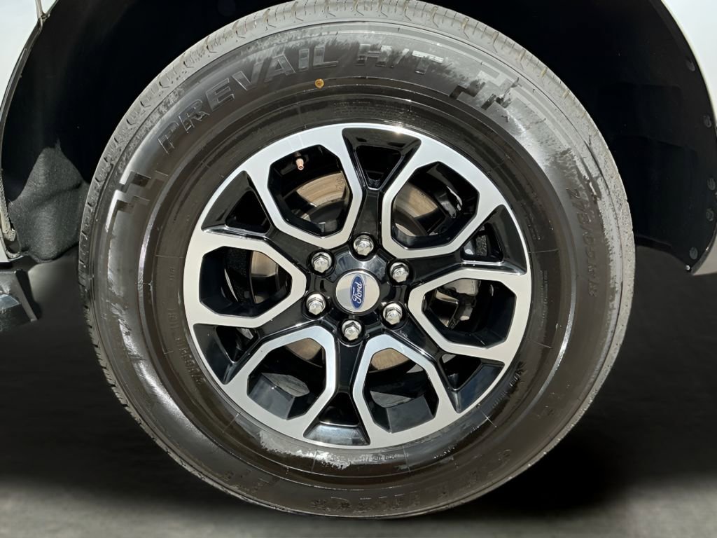 Certified 2023 Ford Expedition Max XLT image 25