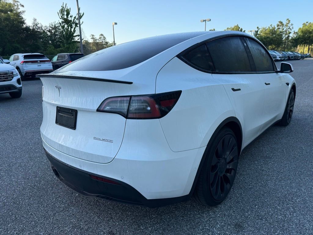 Used 2022 Tesla Model Y Performance image 8