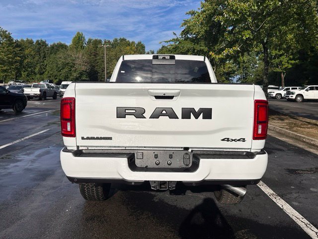 New 2026 RAM 2500 Laramie AWD/4WD image 5
