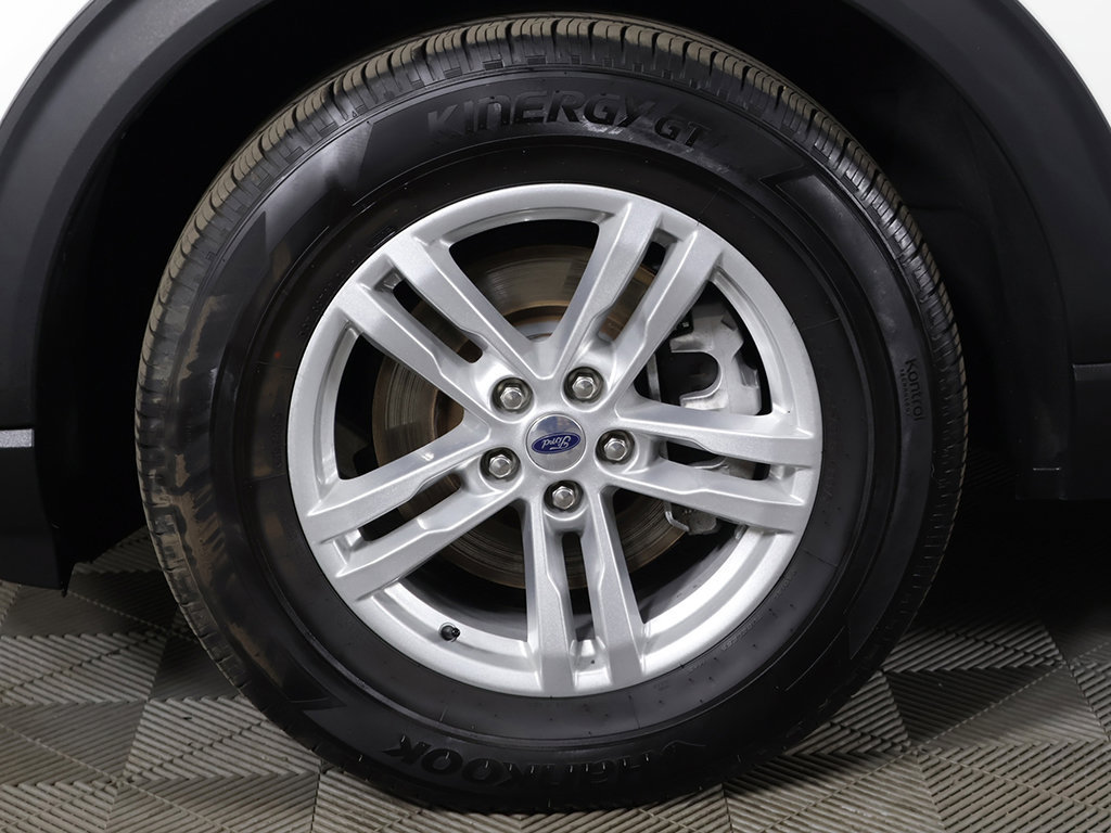 Used 2024 Ford Explorer XLT AWD/4WD image 20