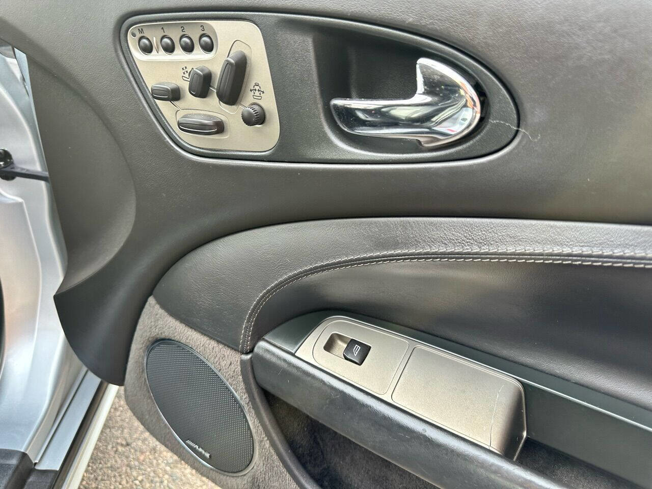 Used 2007 Jaguar XK Convertible image 29