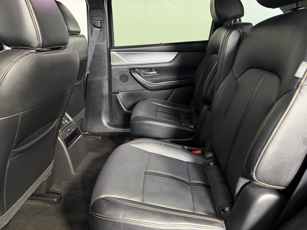 Used 2024 MAZDA CX-90 3.3 Turbo w/ Preferred Package image 25