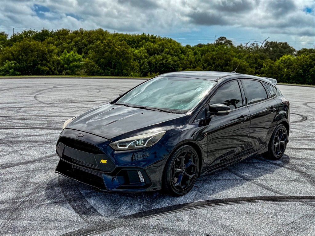 Used 2017 Ford Focus ST image 1