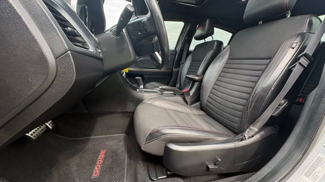 Used 2013 Dodge Avenger R/T w/ Sun/Sound Group FWD image 8