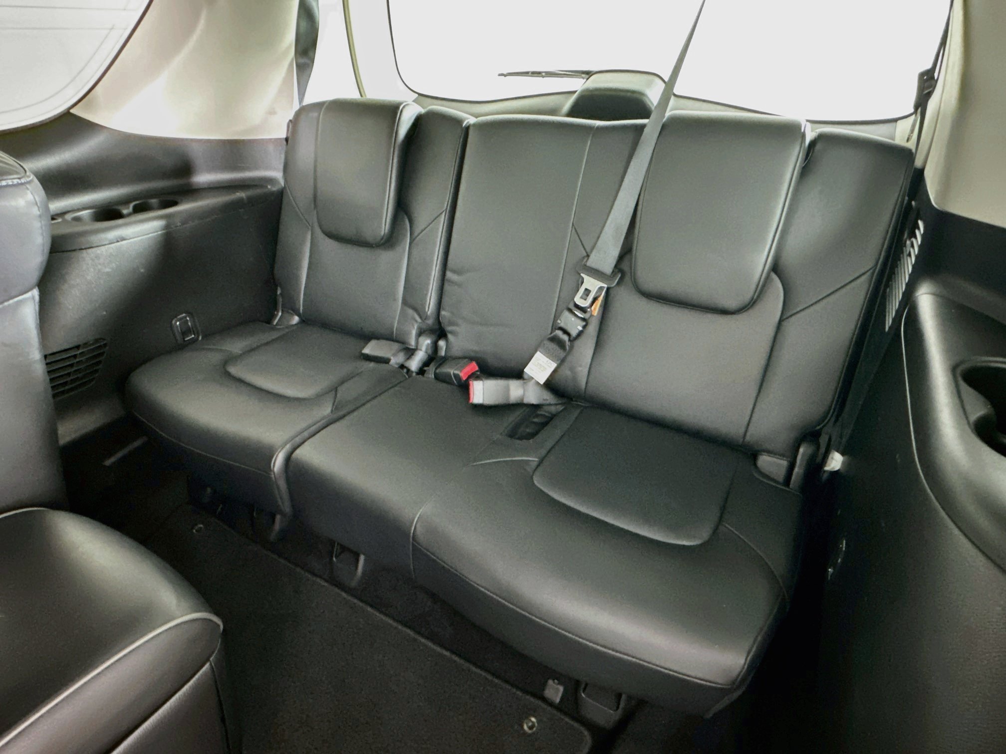 Used 2024 INFINITI QX80 Luxe AWD/4WD image 30