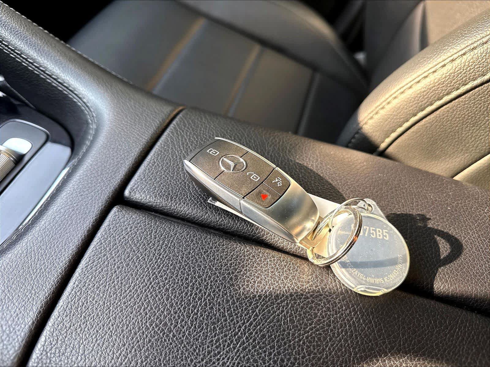 Used 2022 Mercedes-Benz GLS 450 4MATIC image 14