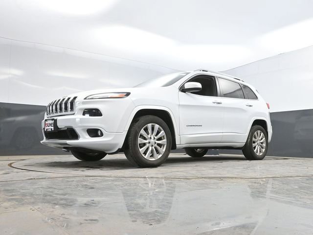 Used 2018 Jeep Cherokee Overland AWD/4WD image 45