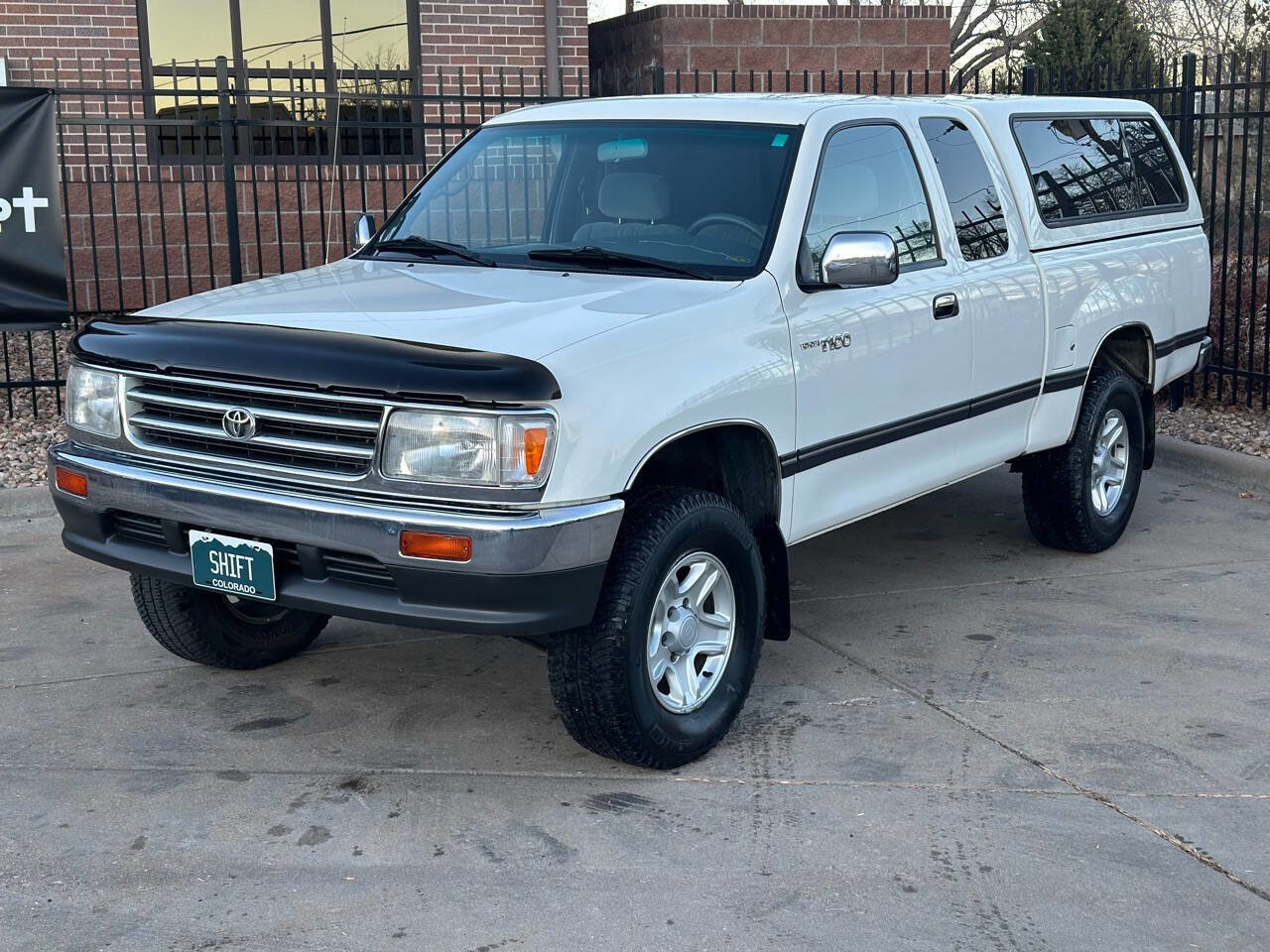 Used 1998 Toyota T100 SR5 image 7