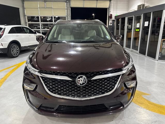 Used 2023 Buick Enclave Avenir w/ Avenir Technology Package AWD/4WD video 3