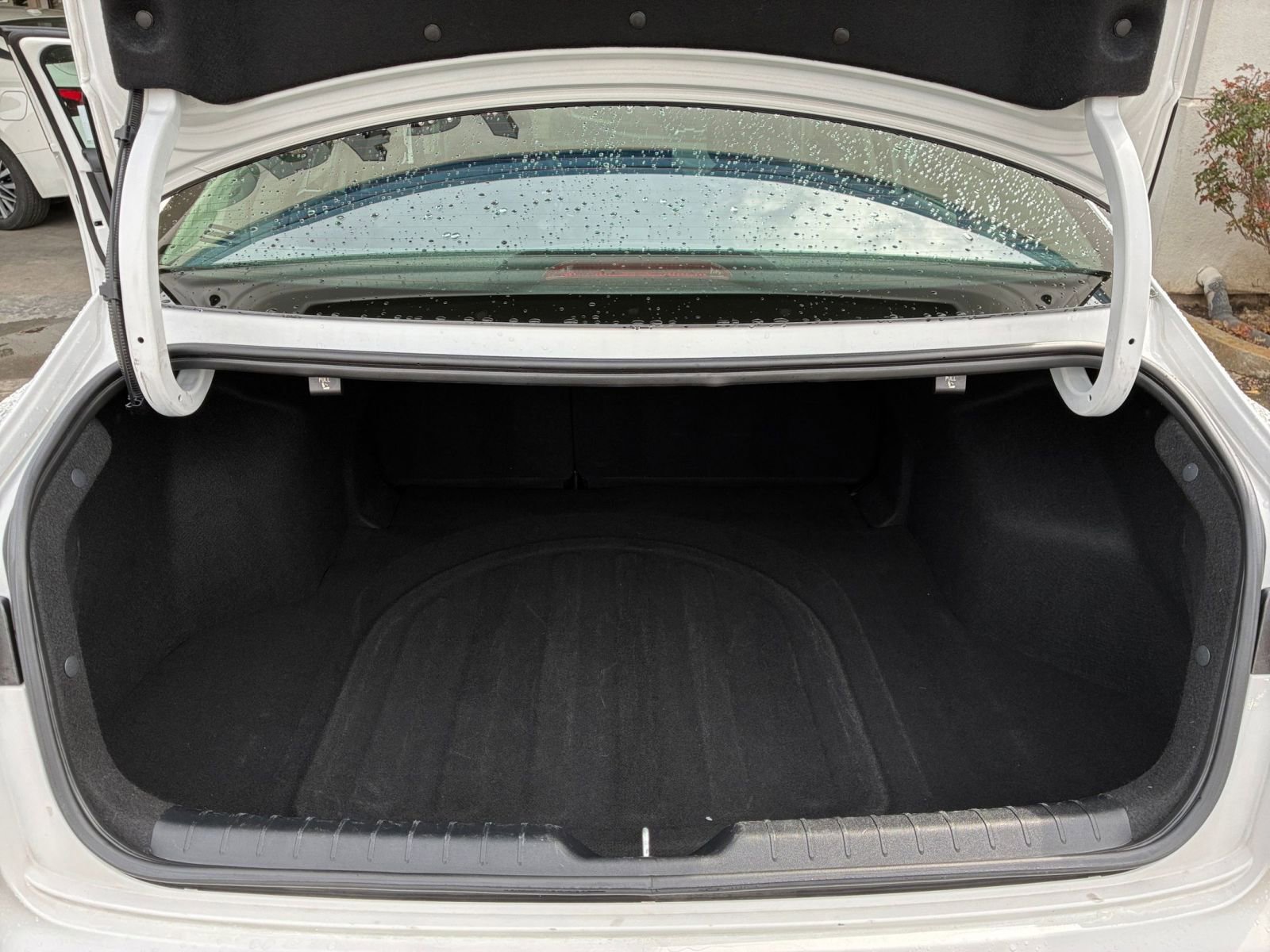 Used 2025 Kia K4 LXS image 31